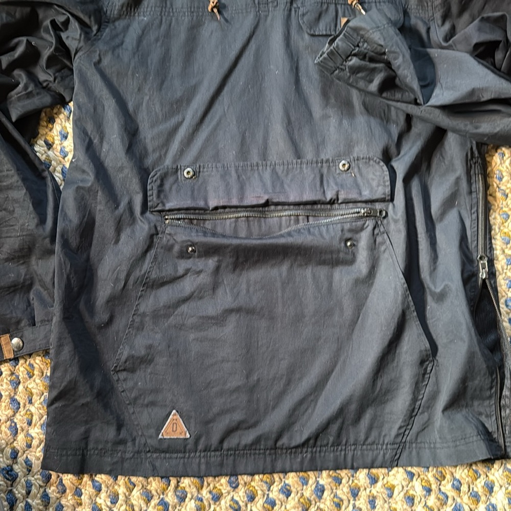 Dravus Pullover Jacket - image 6